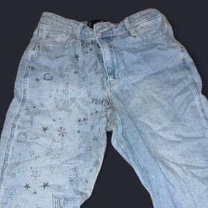 Doodle high-waisted mom jeans - 3/26
